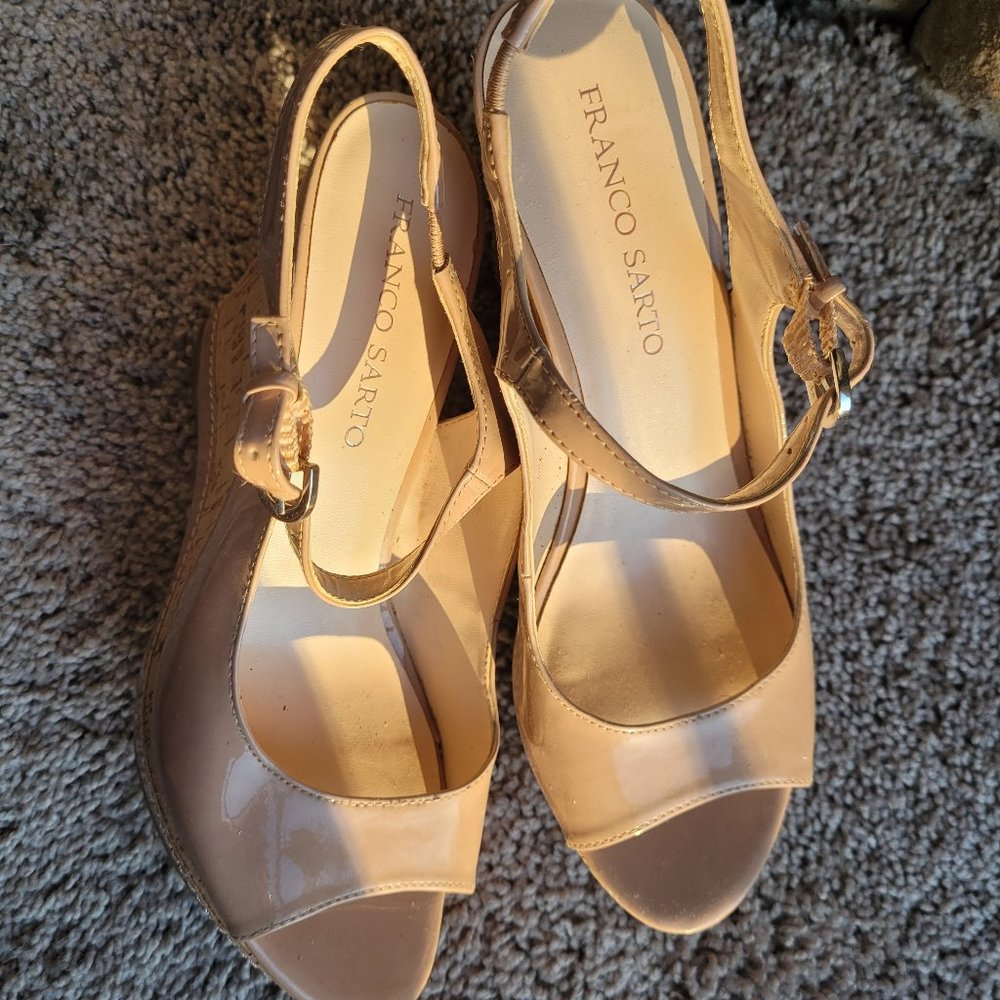 Patten Leather Platform Wedge Franco Sarto Sandals - Picture 4 of 4